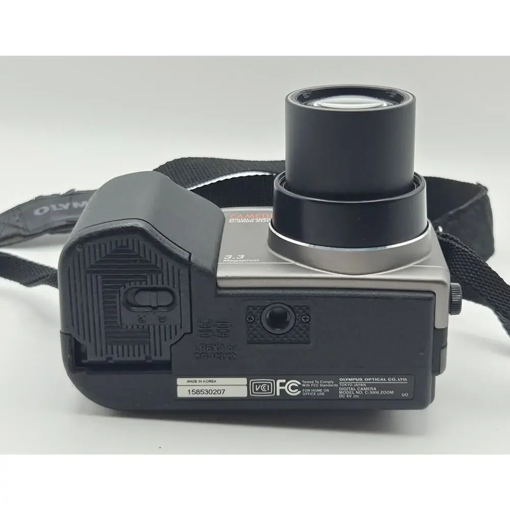Olympus Camedia C-3000 Zoom 3.3MP Digital Camera Tested Working 128MB Card